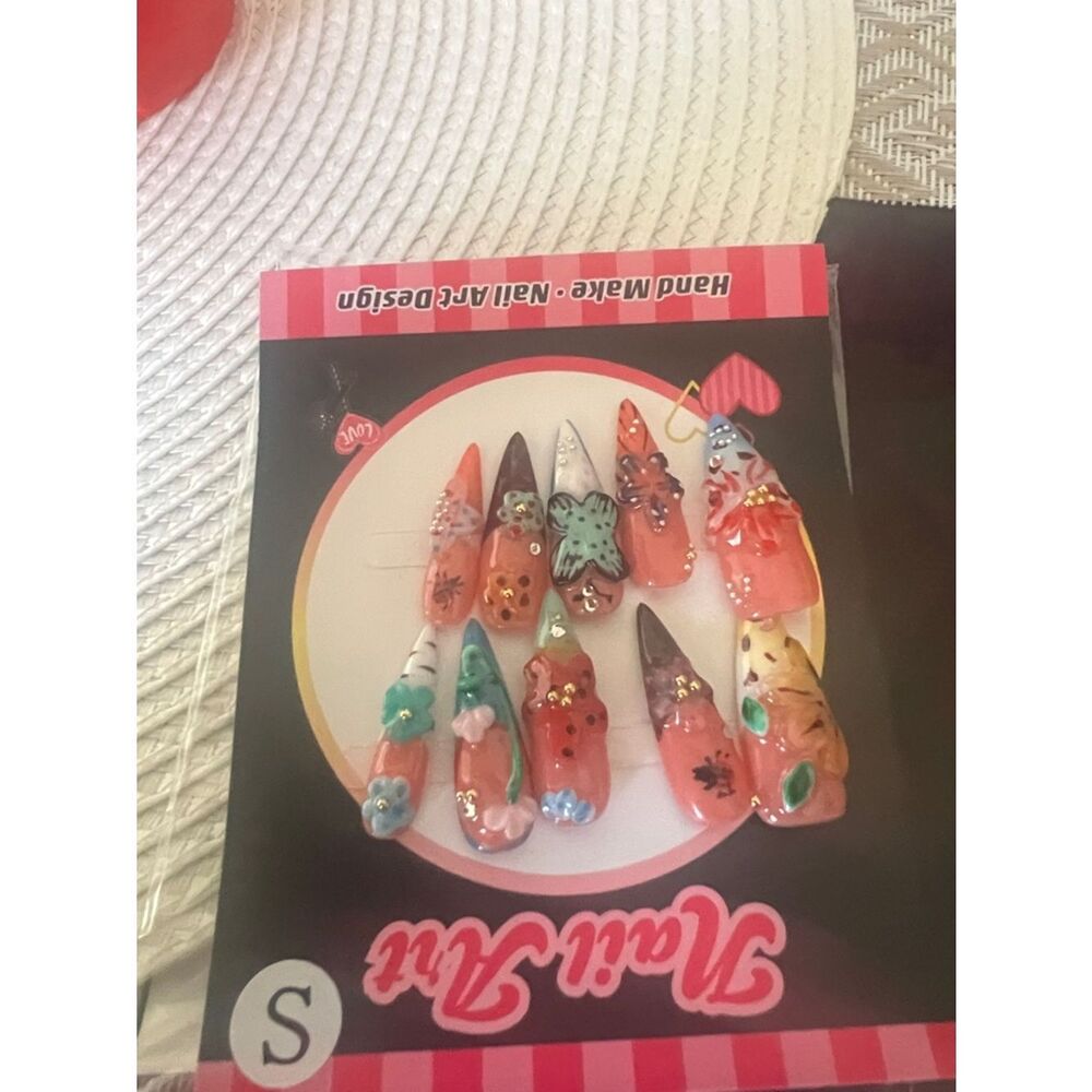 Handmade 3D Floral Stiletto Nail Set - Coral Gradient with Accents